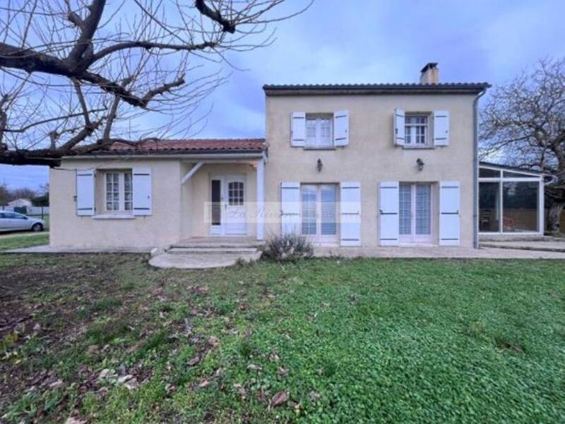 Maison à vendre, 135m², GENSAC LA PALLUE