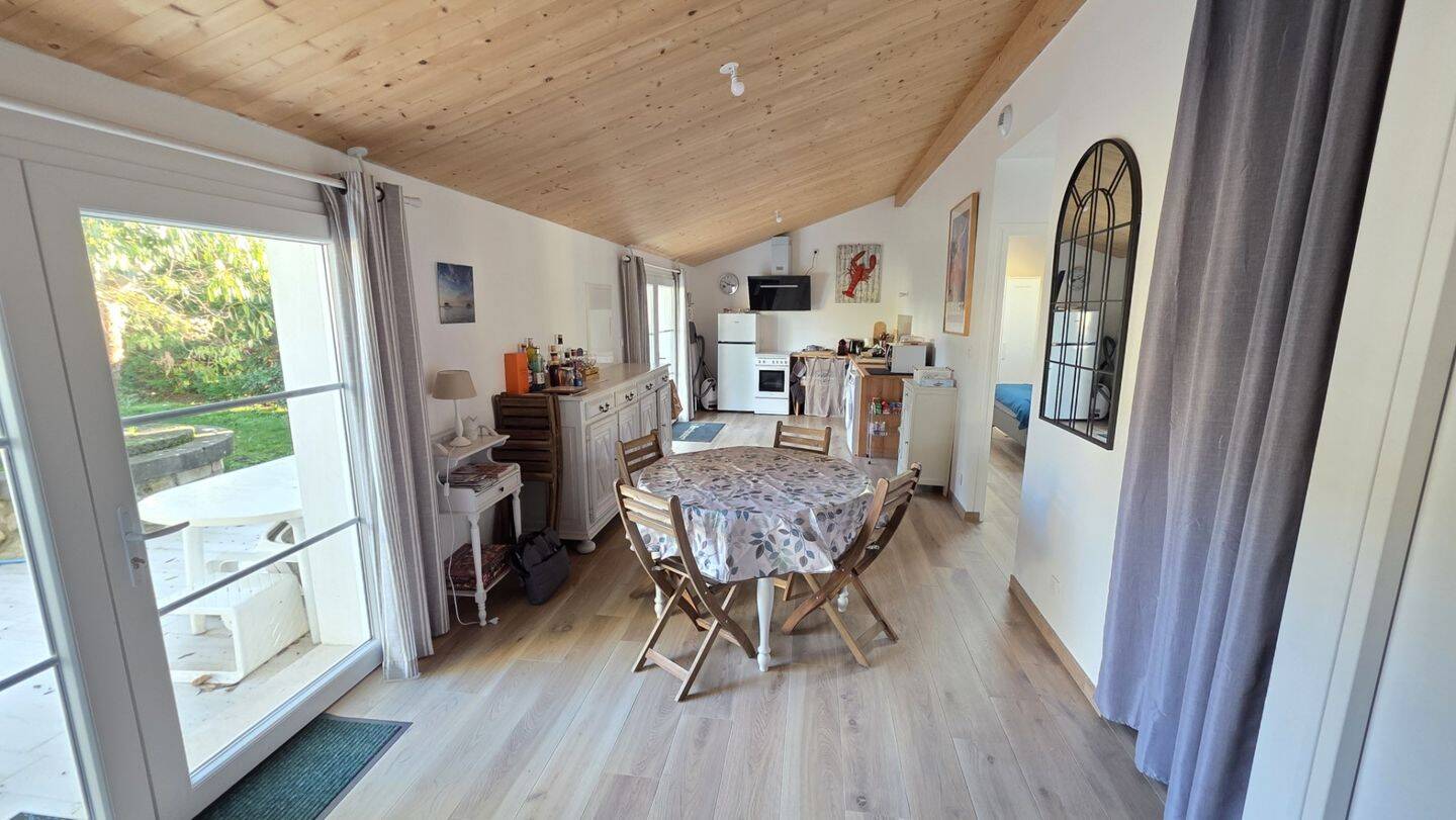 Maison à vendre, 189m², LA BREE LES BAINS