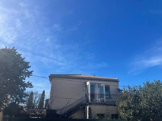 Maison à louer 977 € 4 pièces 3 chambres 80 m² Beaumes-de-Venise 84190