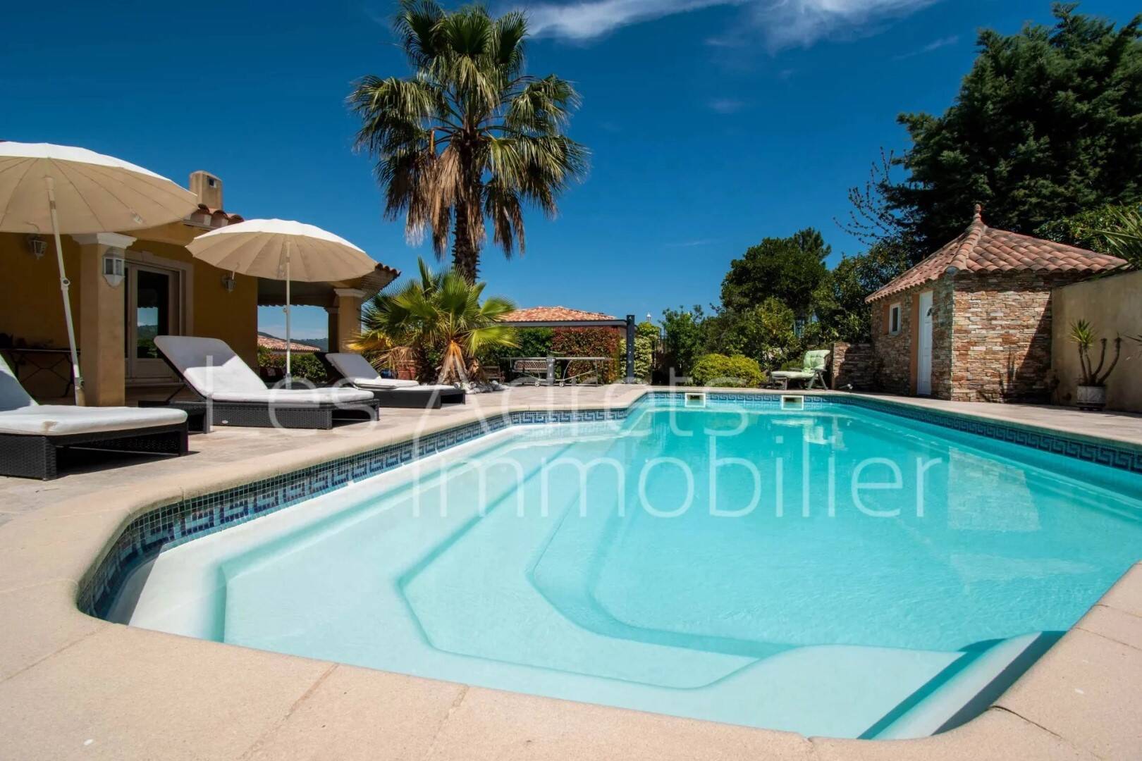 Maison à vendre, 186m², LES ADRETS DE L'ESTEREL