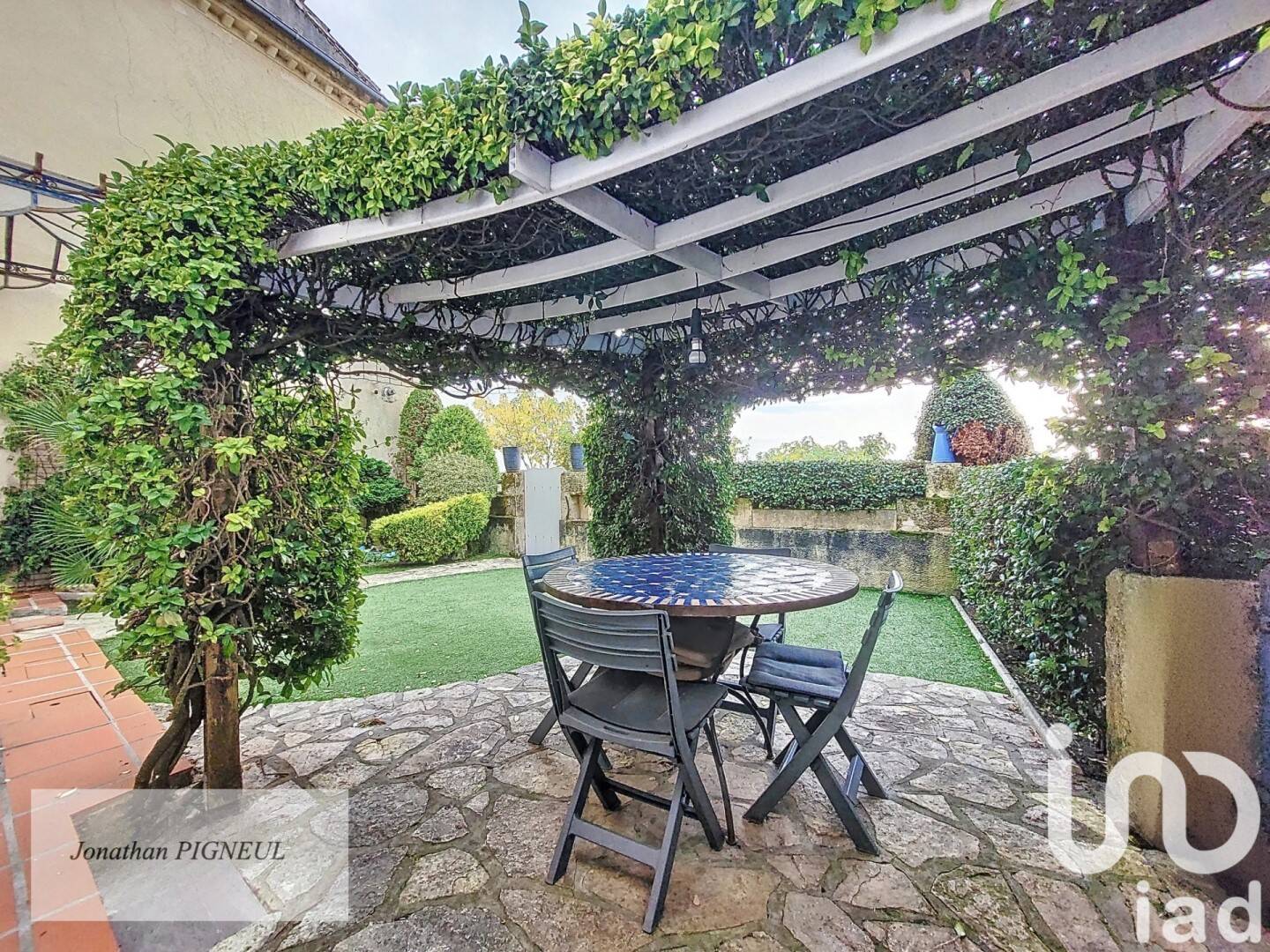 Maison à vendre, 240m², LANGOIRAN