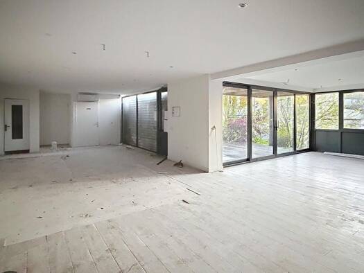 Local commercial à vendre 549 500 € 375 m² de surface de vente Margaux-Cantenac 33460