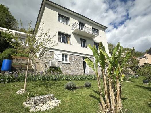 Maison de ville à vendre 174 900 € 5 pièces 4 chambres 106 m² 524 m² de terrain Rural Est Tulle 19000