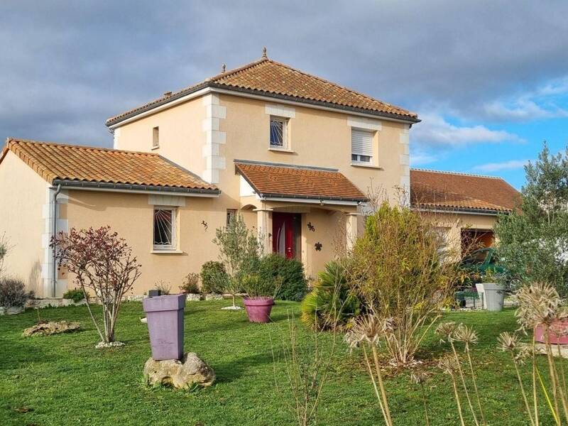 Maison à vendre, 174m², NOYANT DE TOURAINE