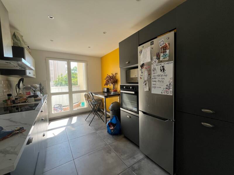 Maison à louer, 0m², LYON 8E