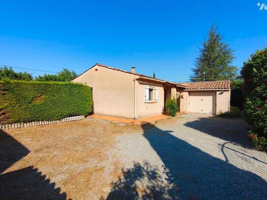 Maison de plain-pied à vendre 251 400 € 4 pièces 3 chambres 1 085 m² de terrain Malijai 04350