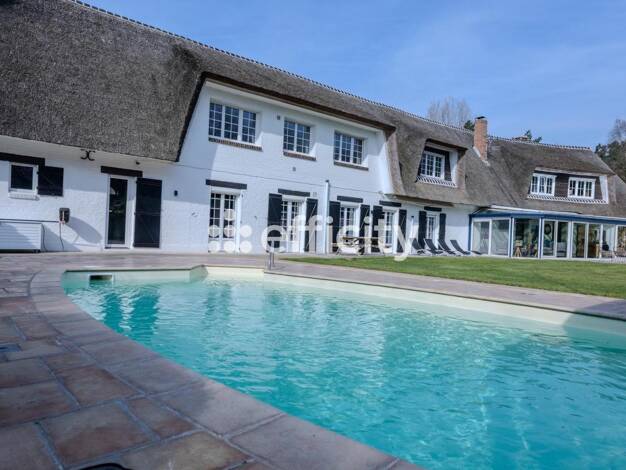 Demeure à vendre 1 140 000 € 7 pièces 5 chambres 450 m² 25 530 m² de terrain Rosendaël-Centre Dunkerque 59240