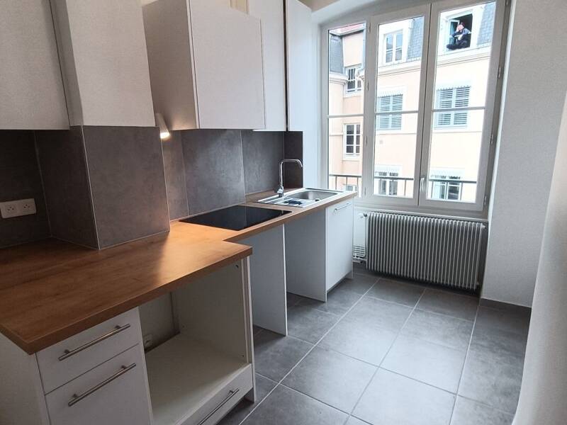 Maison à louer, 87m², LYON 1ER