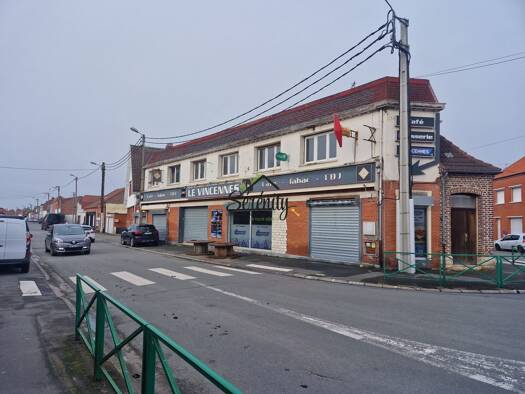 Immeuble à vendre 170 000 € 234 m² Nord Ouest Lallaing 59167