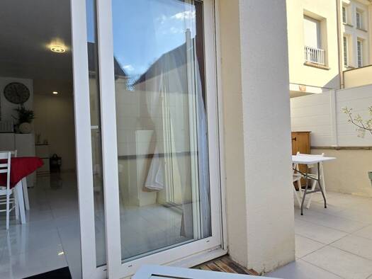 Appartement à vendre 143 500 € 1 pièce 33 m² RDC/3 Le Plessis-Pâté 91220