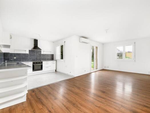 Appartement à vendre 142 000 € 2 pièces 1 chambre 49 m² RDC/2 Les Pradettes Toulouse 31100