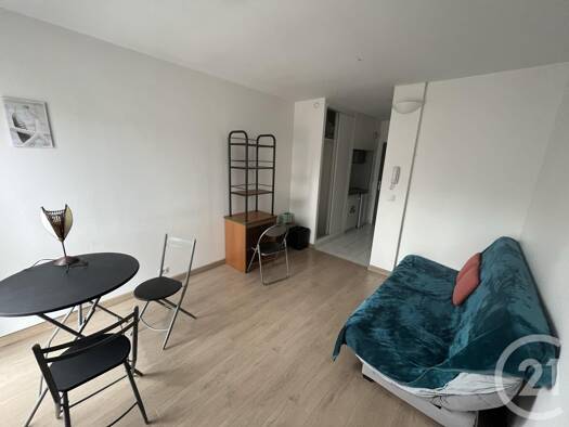 Appartement à louer 651 € 1 pièce 19,7 m² 2ème étage Gif-sur-Yvette 91190
