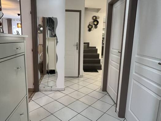 Maison de ville à vendre 461 000 € 8 pièces 5 chambres 196 m² 349 m² de terrain Paris Campagne Drancy 93700