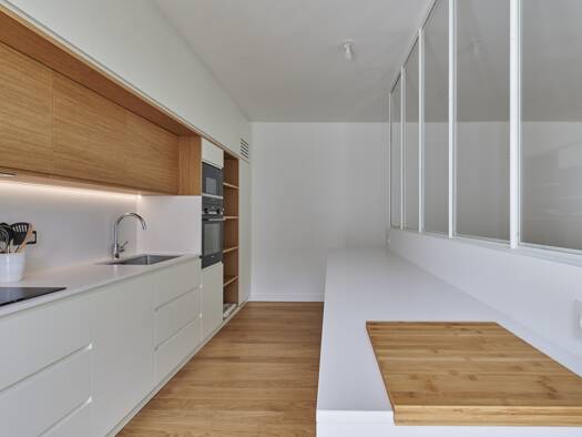 Appartement à louer - Première occupation 8 215 € 4 pièces 3 chambres 140 m² Étage 4/5 Palais Royal Paris 1er arrondissement 75001