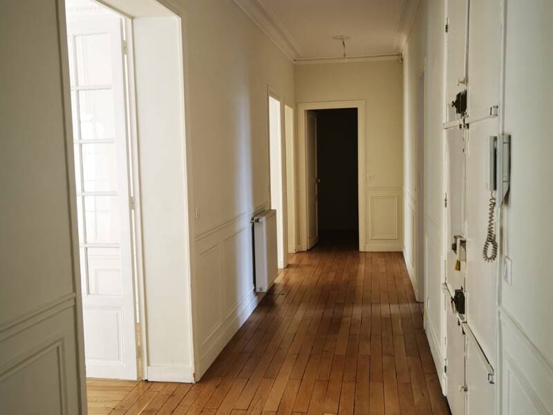 Maison à louer, 169m², PARIS 14E