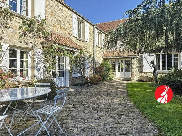 Maison à vendre 1 280 000 € 9 pièces 5 chambres 360 m² 3 094 m² de terrain Barbizon 77760