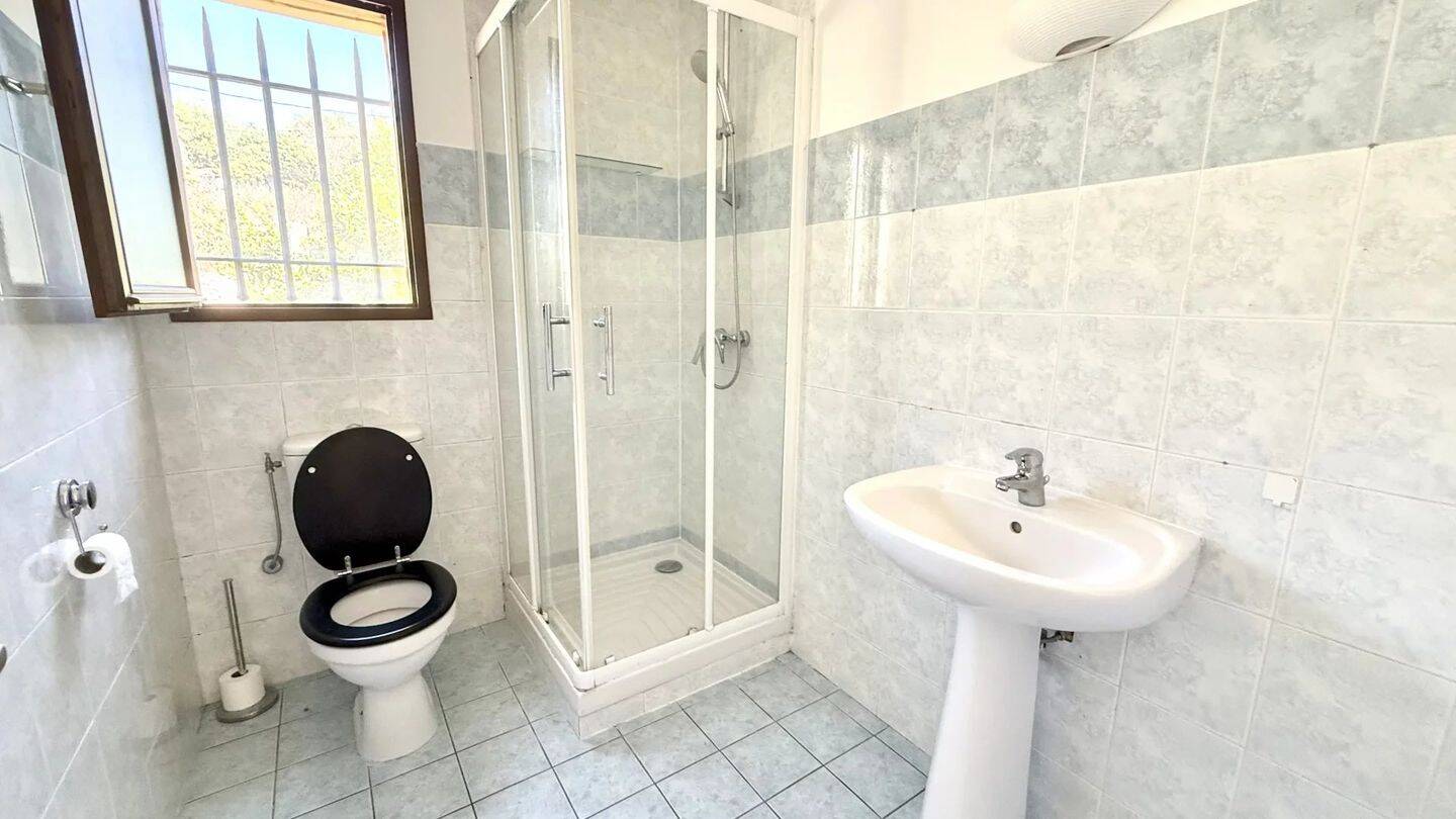 Location - Maison Nice - 1 350 €/mois — 9