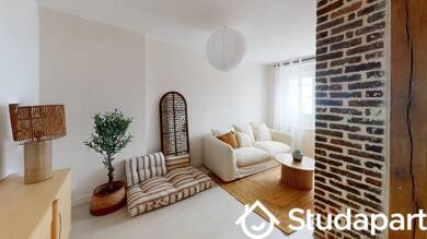 Appartement à louer 690 € 3 pièces 2 chambres 54 m² RDC Ecrevolles Troyes 10000