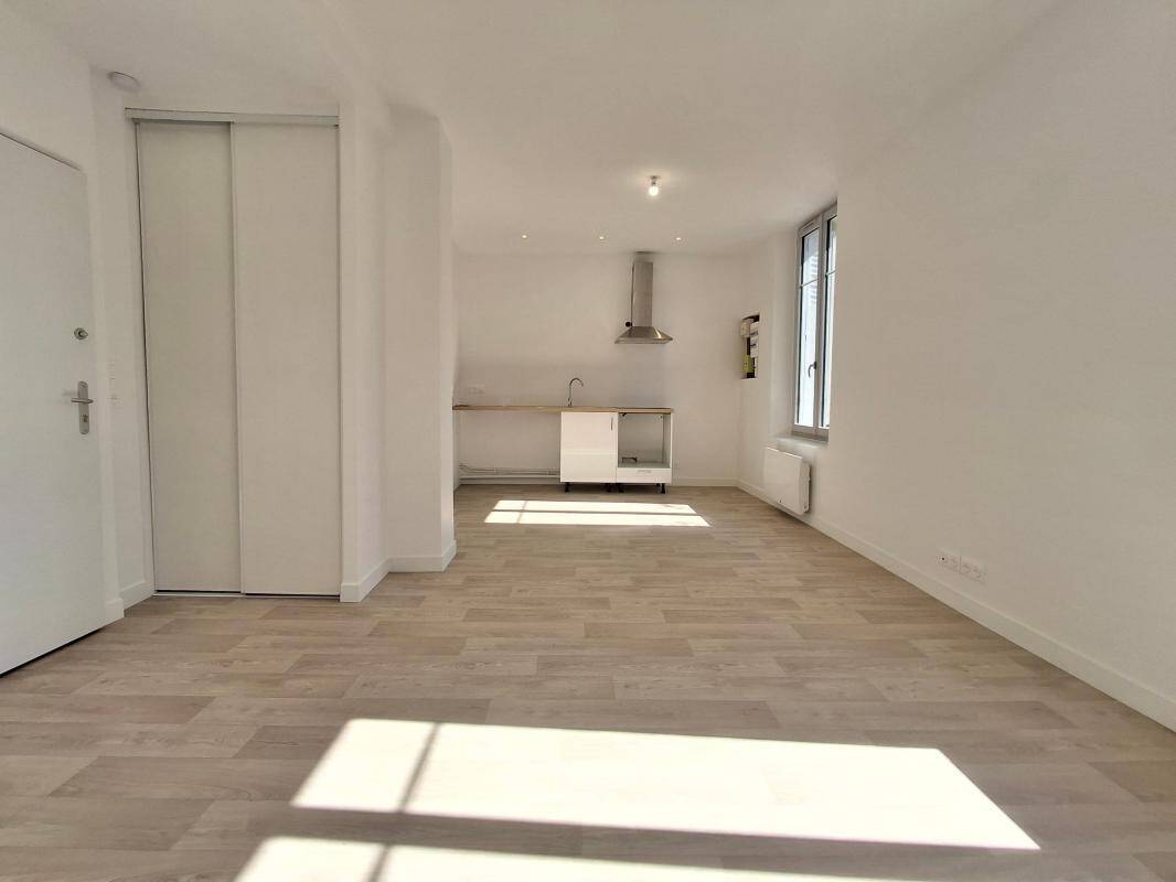 Maison à louer, 30m², CHENNEVIERES SUR MARNE