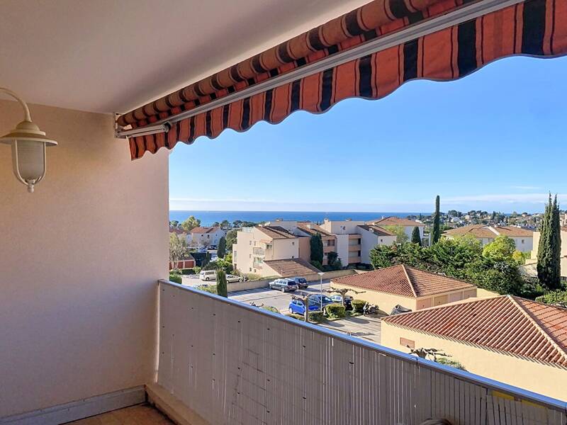 Maison à louer, 38m², CARQUEIRANNE