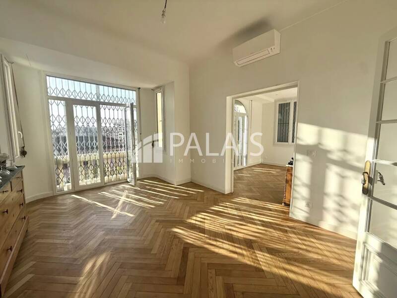 Maison à louer, 120m², NICE