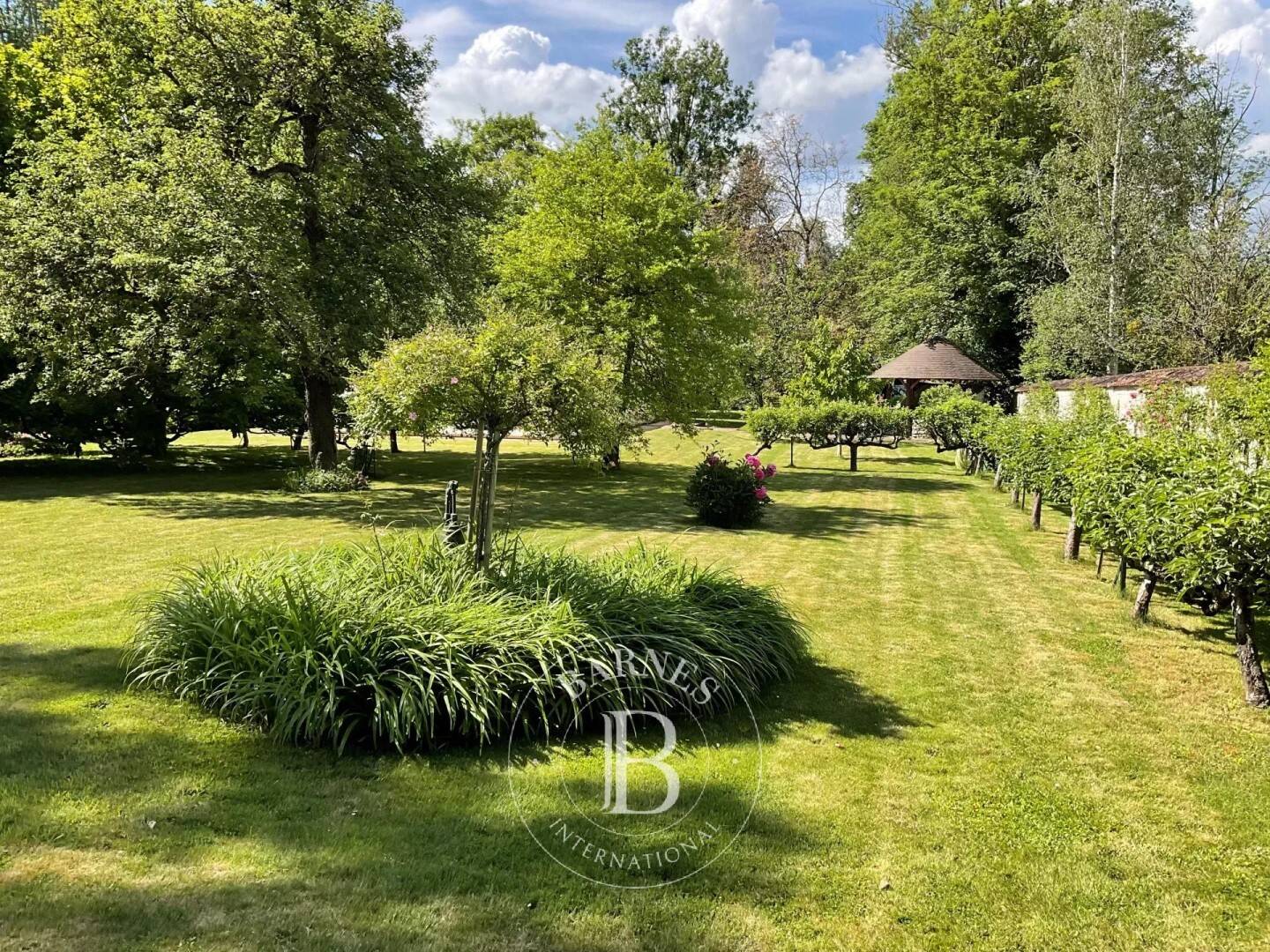 Maison à vendre, 300m², JANVILLE SUR JUINE