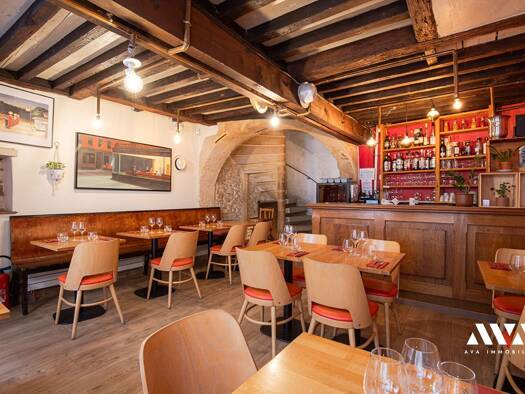 Boutique à vendre Fonds de commerce 235 000 € 150 m² de surface de vente Léopold-Ville Vieille Nancy 54000