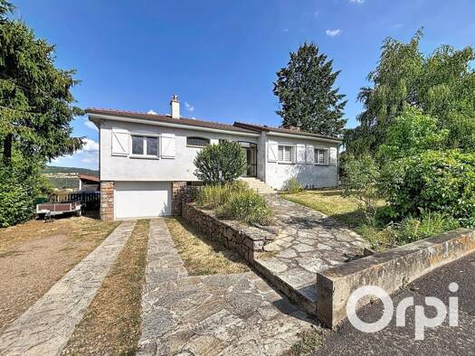 Maison à vendre 250 500 € 4 pièces 3 chambres 115 m² 1 350 m² de terrain Brassac-les-Mines 63570