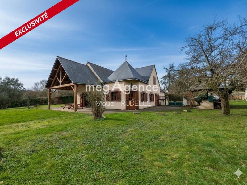 Maison à vendre, 408m², SAINT SATURNIN