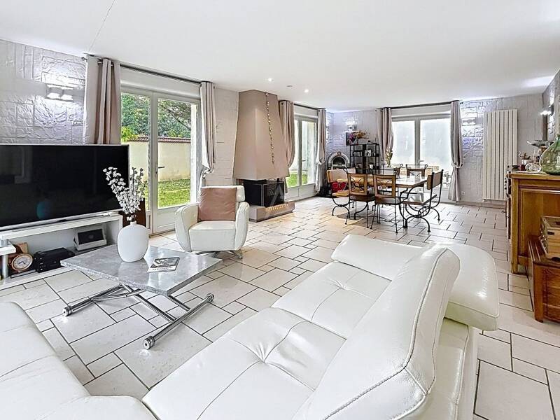 Maison à vendre, 160m², SAINT MAUR DES FOSSES