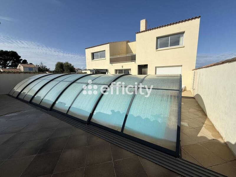 Maison à vendre, 214m², SAINT VINCENT SUR JARD