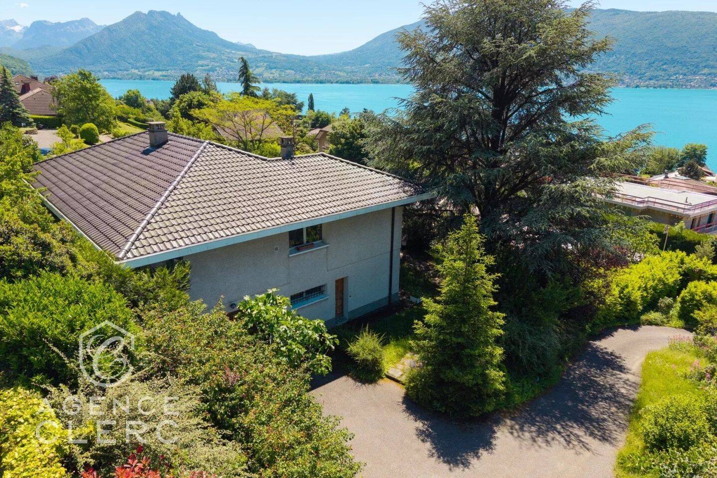 Maison à vendre, 164m², VEYRIER DU LAC
