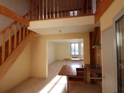 Duplex à louer 670 € 2 pièces 1 chambre 51 m² RDC Langeais 37130