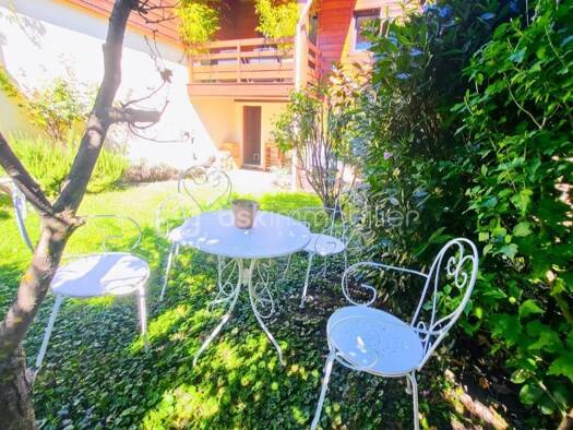 Maison à vendre 448 000 € 5 pièces 4 chambres 95 m² 100 m² de terrain Centre Historique Embrun 05200