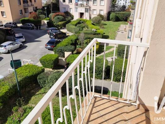 Appartement à vendre 189 000 € 4 pièces 3 chambres 69 m² Étage 2/5 Les Chutes Lavies Marseille 4ème arrondissement 13004