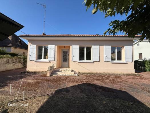 Maison à vendre 174 000 € 4 pièces 3 chambres 98 m² 1 737 m² de terrain Pineuilh 33220
