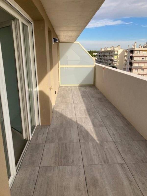 2 pièces prés d'arènes — 5
