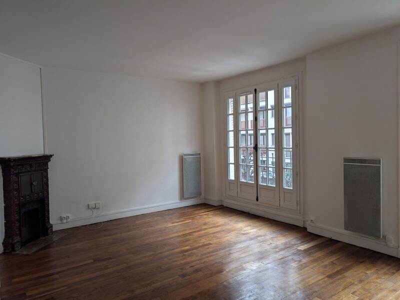 Maison à louer, 43m², PARIS 18E