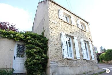 Maison à vendre 319 688 € 5 pièces 3 chambres 104 m² 90 m² de terrain Bouafle 78410