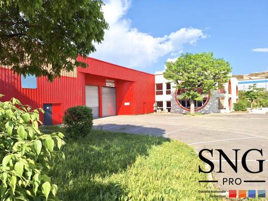 Entrepôt à louer 10 523 € 1 150 m² d'espace de stockage divisible Vitrolles 13127