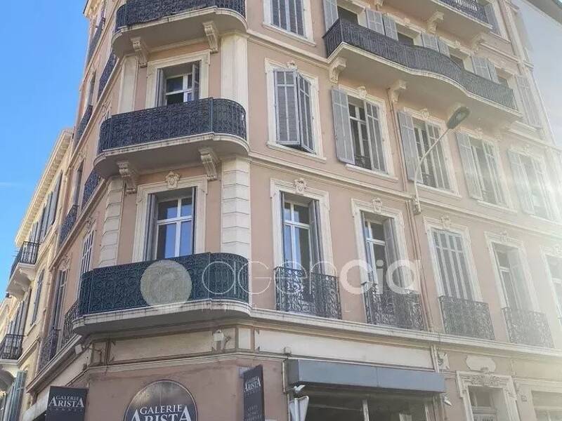 Maison à louer, 55m², CANNES
