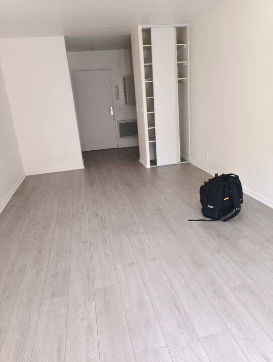 Maison à louer, 29m², CORBEIL ESSONNES