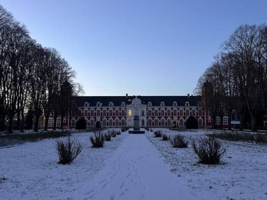 Duplex à louer 1 100 € 4 pièces 3 chambres 83 m² RDC Centre Seclin 59113