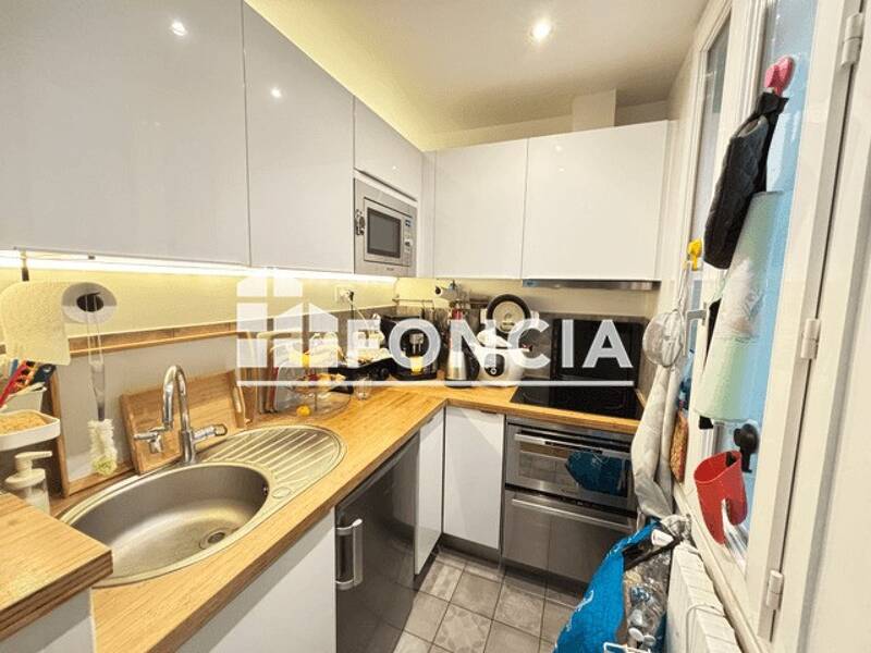 Maison à louer, 50m², PARIS 18E