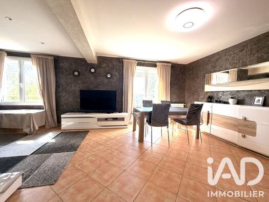 Maison à vendre 395 000 € 6 pièces 3 chambres 115 m² 376 m² de terrain Centre Est Thorigny-sur-Marne 77400