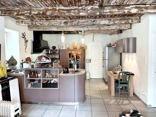 Maison à vendre 115 000 € 8 pièces 4 chambres 152 m² Conques-en-Rouergue 12320