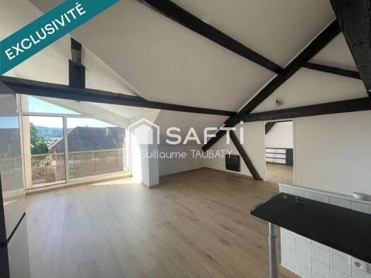 Appartement à vendre 175 000 € 4 pièces 3 chambres 83 m² Étage 2/2 Saône 25660