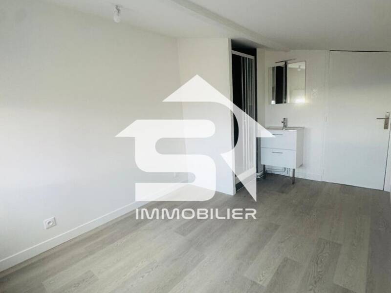 Maison à louer, 24m², FONTENAY SOUS BOIS