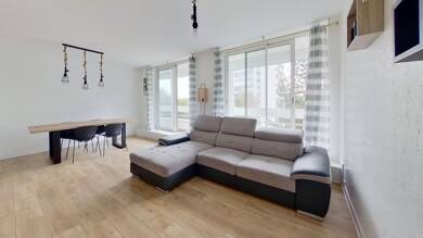 Appartement à louer 895 € 3 pièces 2 chambres 69,9 m² Étage 3/6 La Duchère Lyon 9ème 69009
