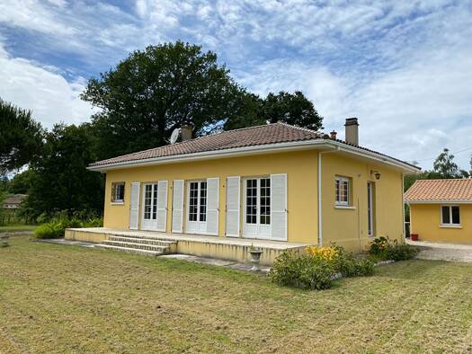 Maison à vendre 269 000 € 5 pièces 3 chambres 95 m² 1 882 m² de terrain Grayan-et-l'Hôpital 33590